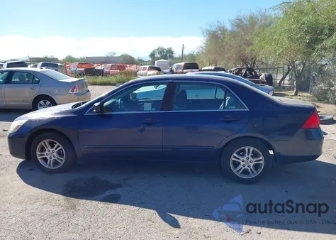 2007 Honda Accord 2.4 Se from USA, damaged, VIN 1HGCM56317A054302